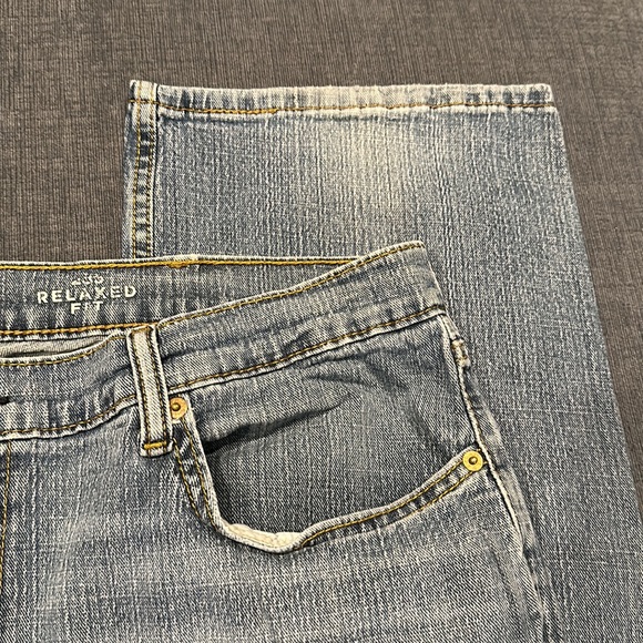 Men's relaxed fit jeans - Picture 4 of 8